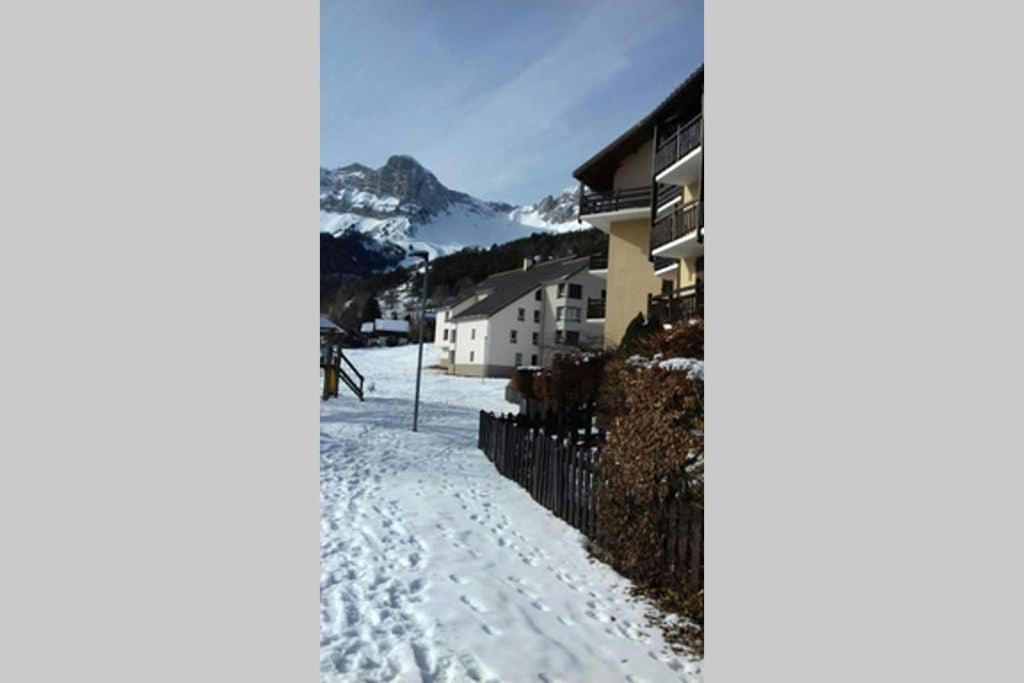 Petit Studio Mansarde 18 M2 Avec Navette Gratuit Aux Pistes De Ski Gresse-en-Vercors Zewnętrze zdjęcie